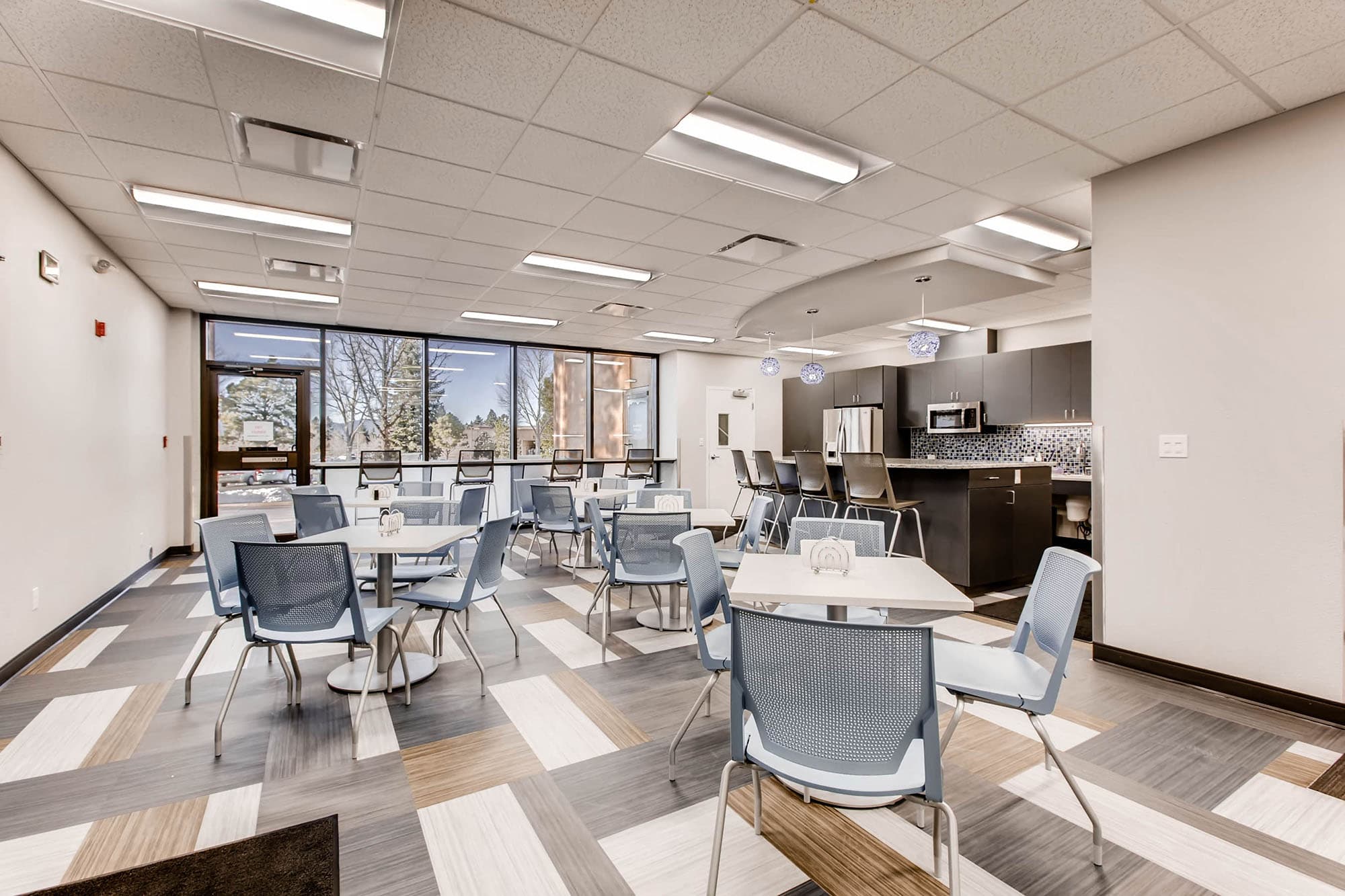 731 Chapel Hills Dr Colorado Print 013 9 Kitchen Facilities 2700x1800 300dpi
