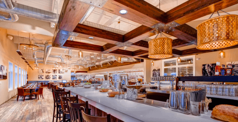 Till Restaurant Indoor Dining